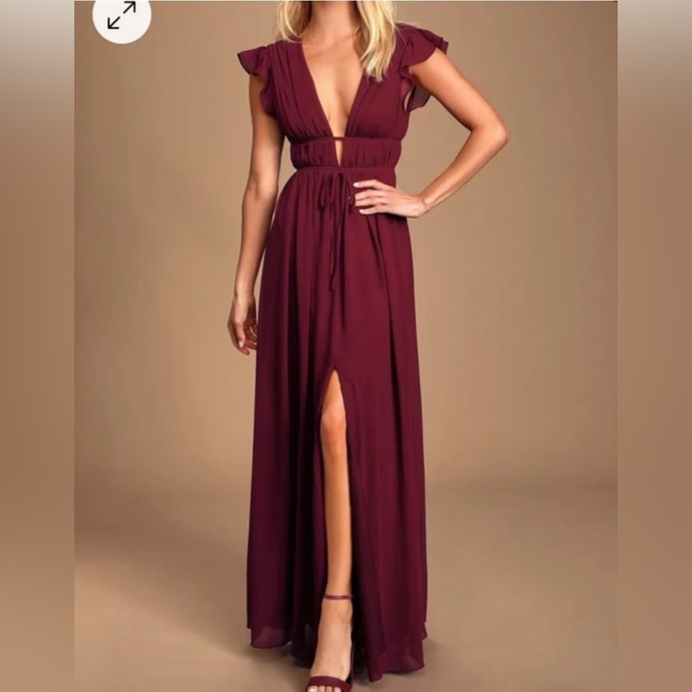 Lulu’s burgundy plunge neckline maxi bridesmaid dress